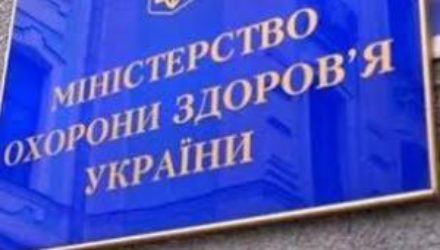 Главу Минздрава со временем заменят − Арахамия