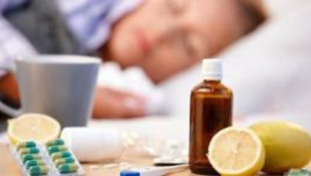 Українців атакує новий небезпечний вірус: медики назвали симптоми