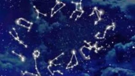 Гороскоп на неделю: Водолеям противопоказано бездельничать, а Скорпионам пора встречать любовь