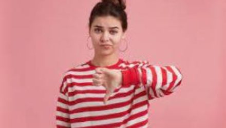 Почему мы следим за людьми, которые нас раздражают