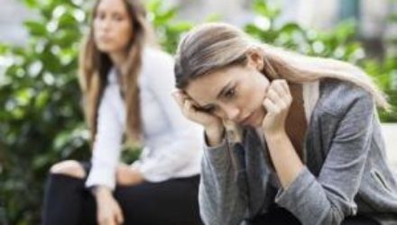 Депресія: як розпізнати та що робити