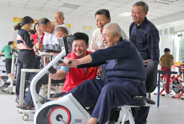 Можно начать с нуля: новое исследование показало, что пожилые люди могут успешно наращивать мышцы