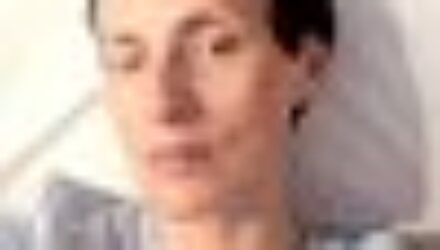 «Я оставляла младенца и смывалась снимать стресс алкоголем»: история одной зависимости и победы над ней