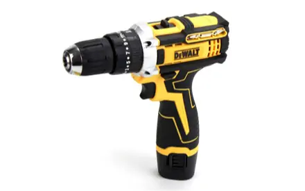 
				Шуруповерт DeWalt + набор инструментов			